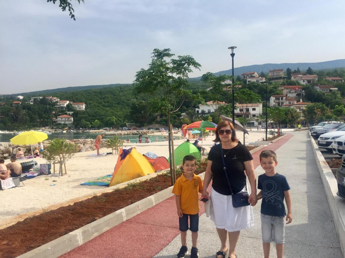 Amz Ap4 Διαμέρισμα Jadranovo Εξωτερικό φωτογραφία